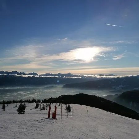 Ferienappartement Im Ski U Wandergebiet Gerlitzen Treffen